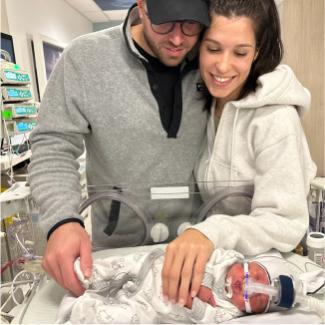 Jesse, IWK patient, with his parents